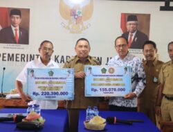 PGRI dan Dewan Pendidikan Terima Dana Hibah Ratusan Juta dari Pemkab Jembrana