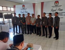 Hadiri Rapat Rekapitulasi Penghitungan Suara, Kapolsek Melaya : Proses Demokrasi Berjalan Lancar