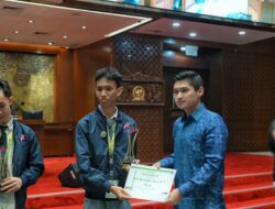 Membanggakan, Siswa SMA Negeri 2 Negara Sabet Peringkat Terbaik Tingkat Nasional Parlemen Ramaja di DPR RI