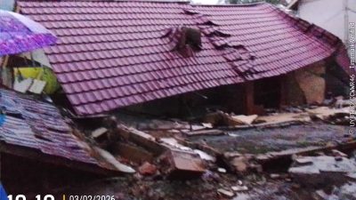 Ratusan Bangunan Rusak Akibat Tanah Bergerak, Bupati Tegal Pinta Warga Tinggalkan Lokasi Bencana