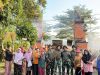 Bidik Kebersihan, Prajurit Yonif TP 928/Brata Sena Yudha Laksanakan Karya Bhakti Bersama Warga Gilimanuk   