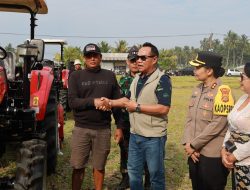 Hadiri Penyerahan Alsintan Dari Kementan, Kapolres Jembrana : Perkuat Pertanian Modern dan Ketahanan Pangan